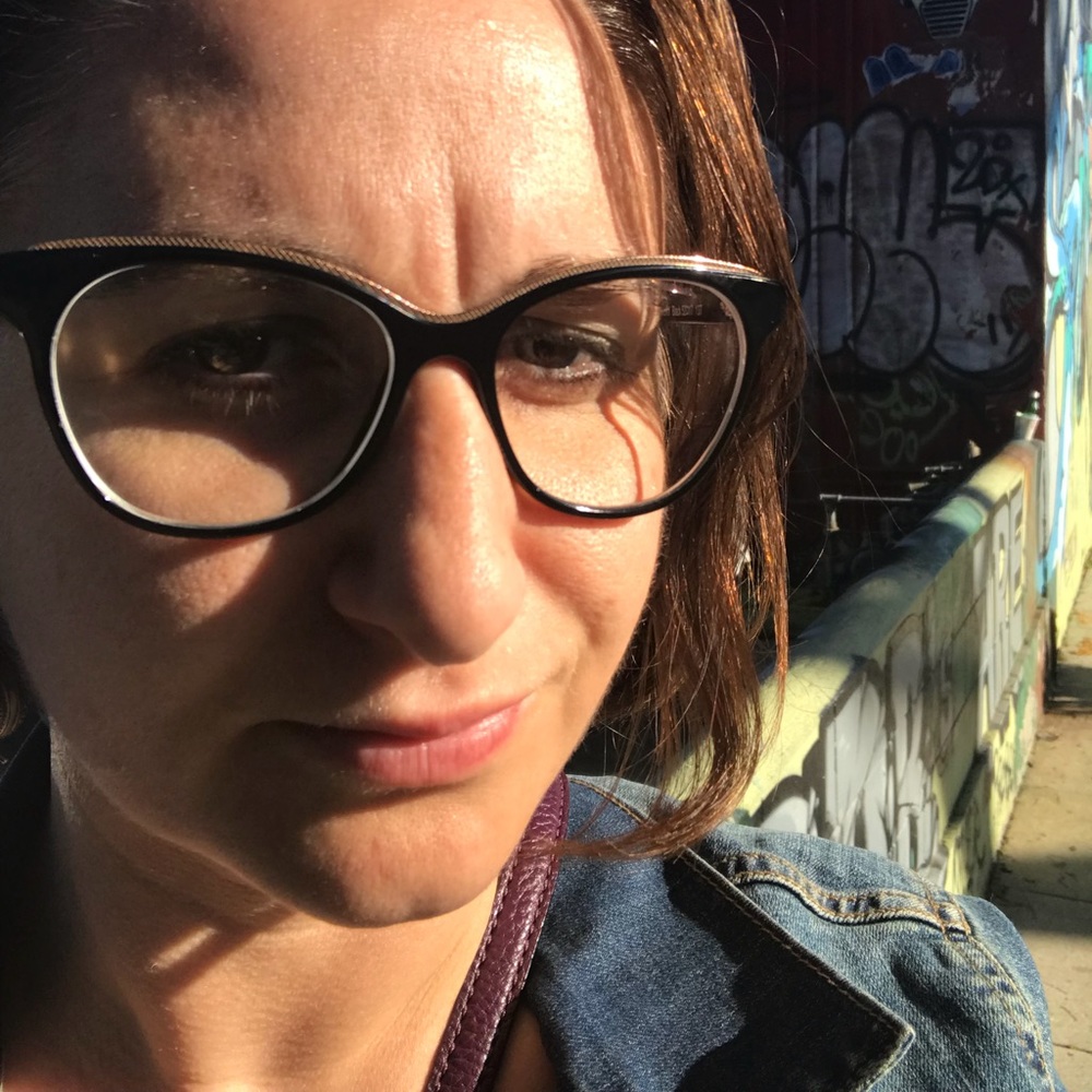 Meet your Posher, Eleeza